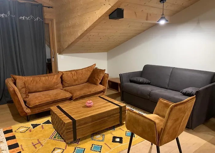 Mitoyen Le Rusticana Chalet *