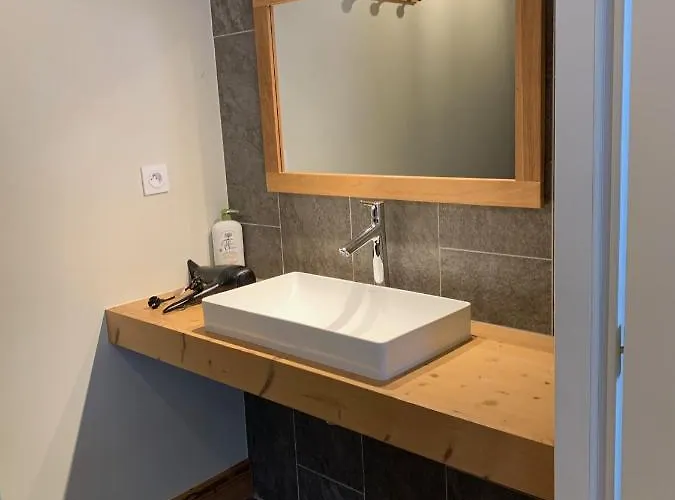 Mitoyen Le Rusticana Domek alpejski